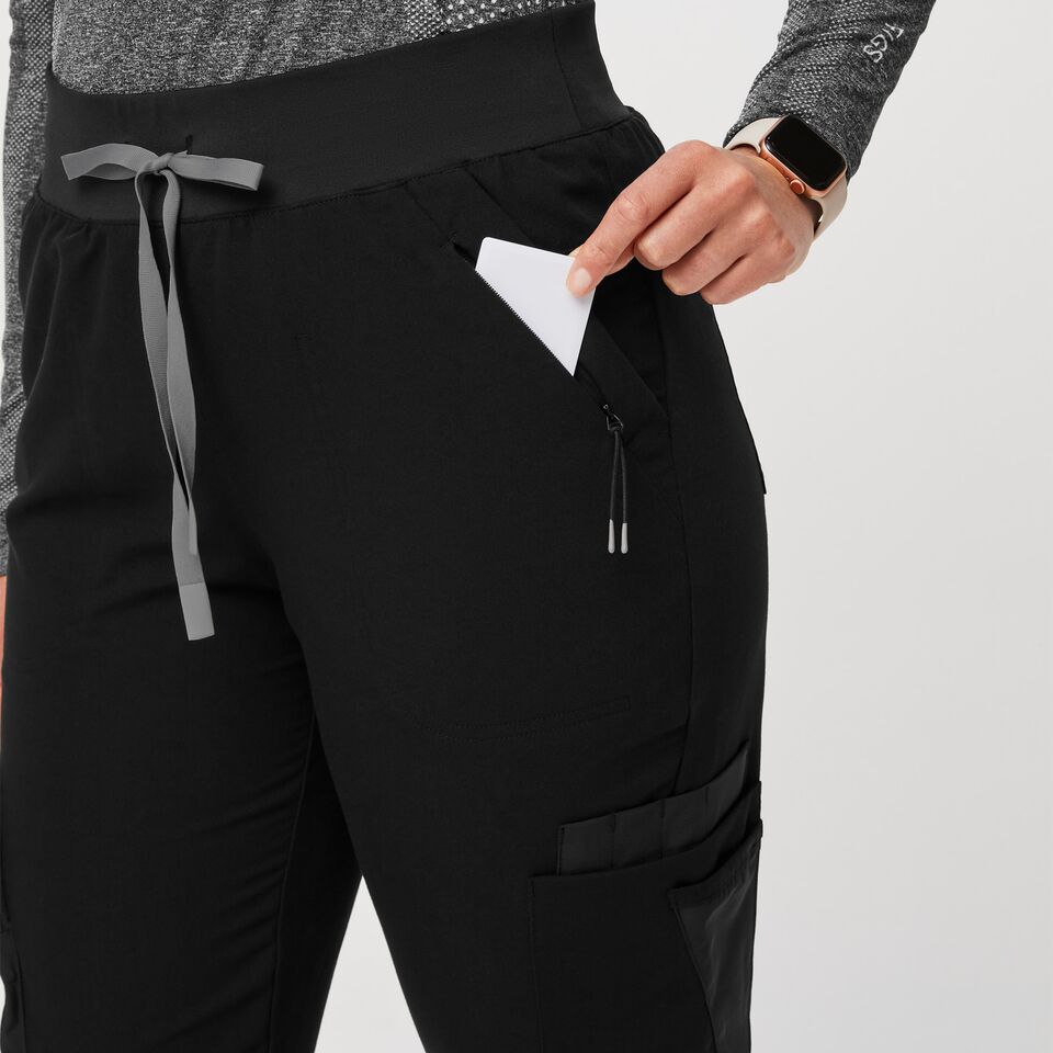 Women's High Waisted Huntington 7-Pocket Jogger TLC Black, 48% OFF