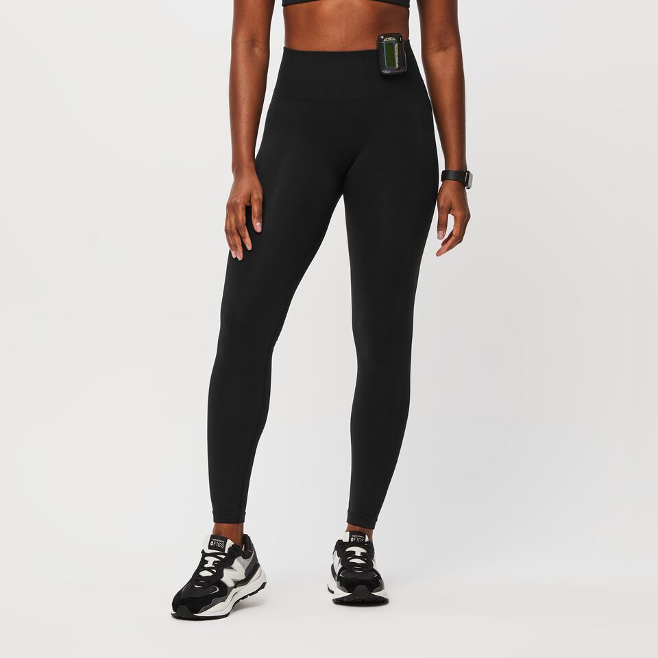 Winter High Waisted Seamless Leggings in Black