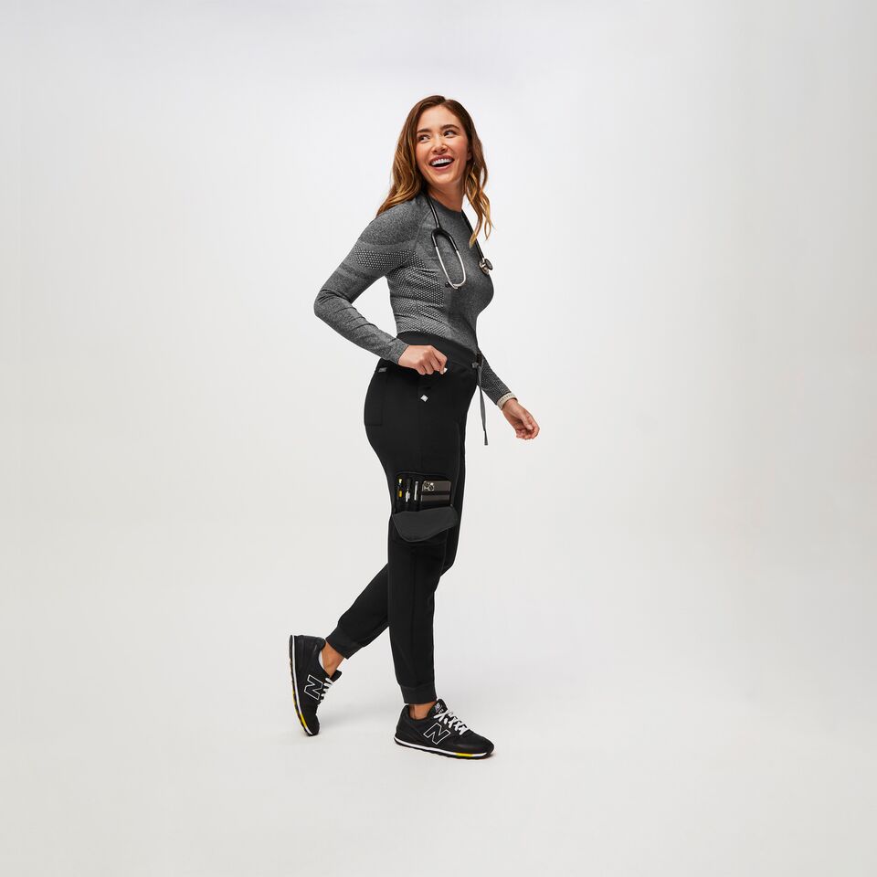 Women's Salta Seamless Legging - Black · FIGS