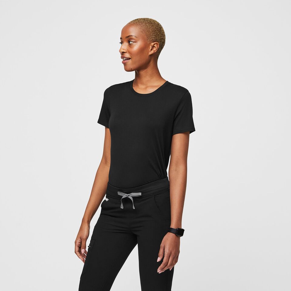 Women's Supersoft Shortsleeve Underscrub - Black · FIGS