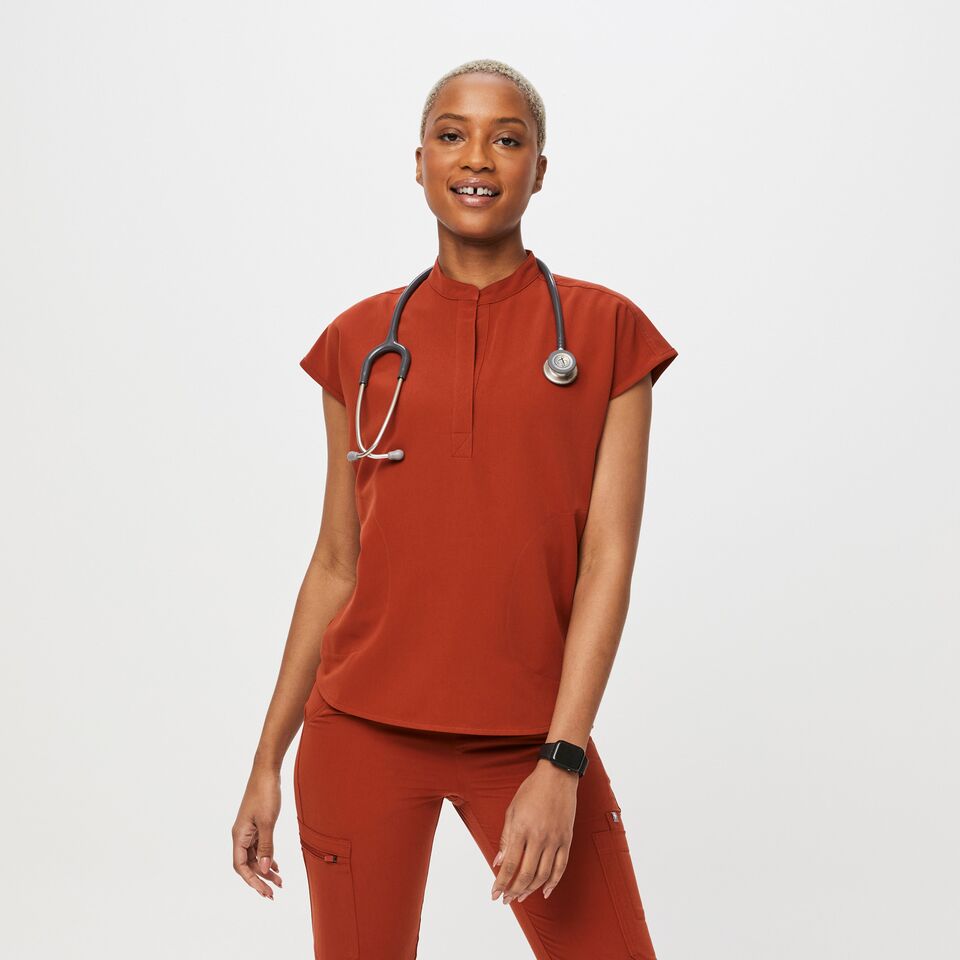 Women's Rafaela Oversized Scrub Top™ · FIGS