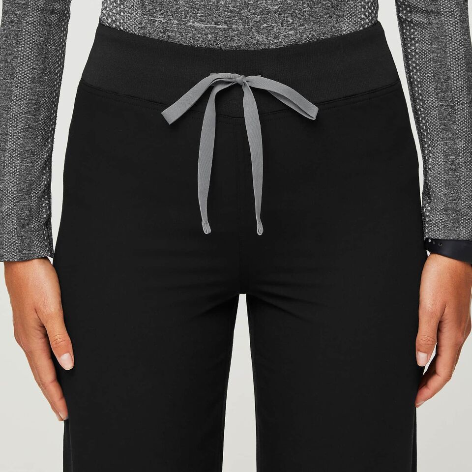  FIGS Livingston Basic Scrub Pants for Women – Black, XXS-Petite:  Clothing, Shoes & Jewelry