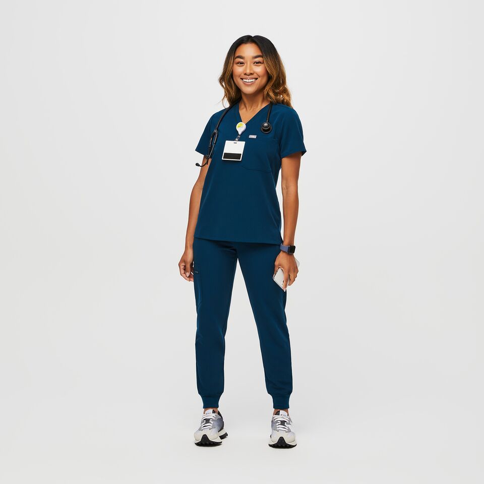 Women’s Catarina One-Pocket Scrub Top™ - Deep Reef · FIGS