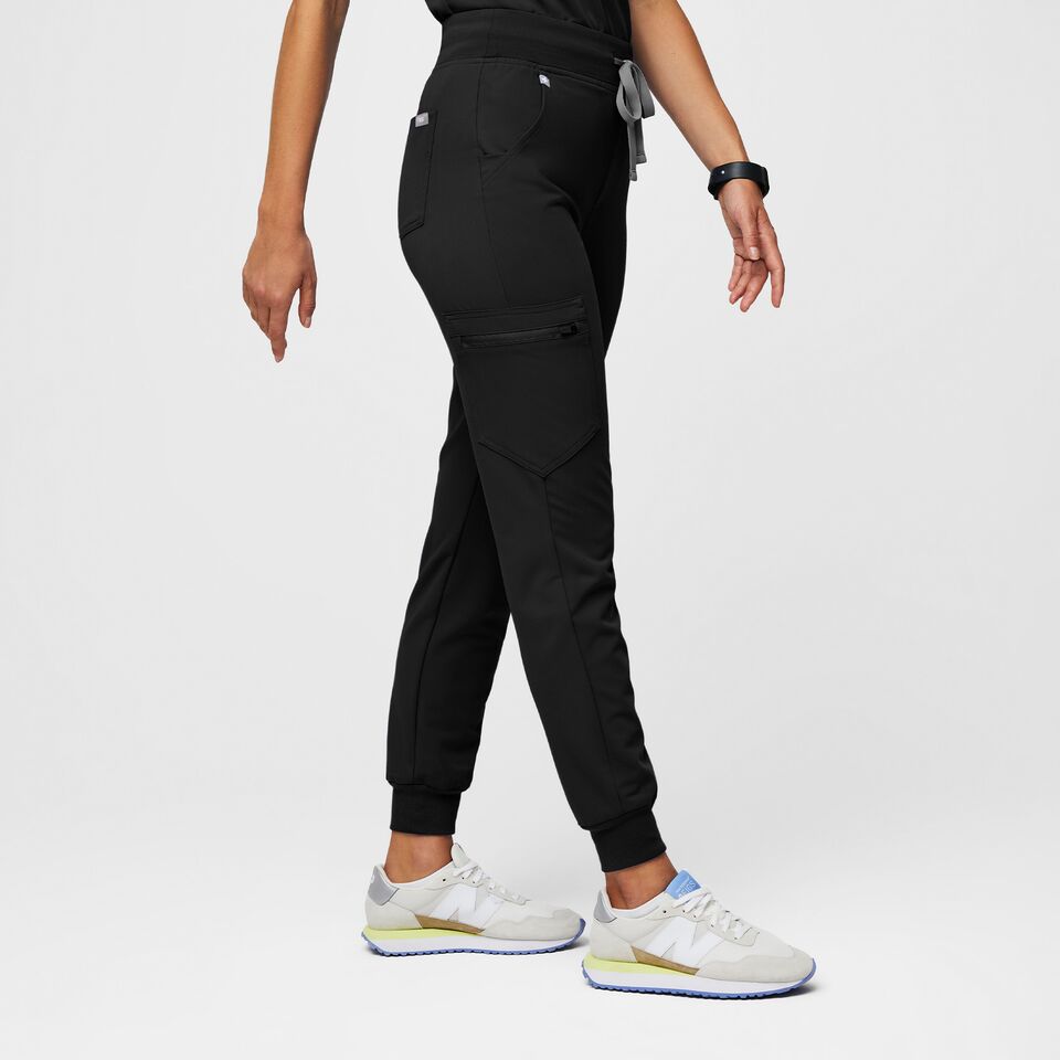 Women's High Waisted Zamora Jogger Scrub Pants™ - Black · FIGS