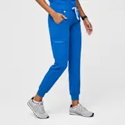 https://images.ctfassets.net/5j6wpslh72e4/35qHj3KfyFLjkLIoxtLFKC/ad7f25795fcafb2c13e1bfc58d8e6fa4/Womens-Zamora-Jogger-Scrub-Pant_royalblue-1.jpg