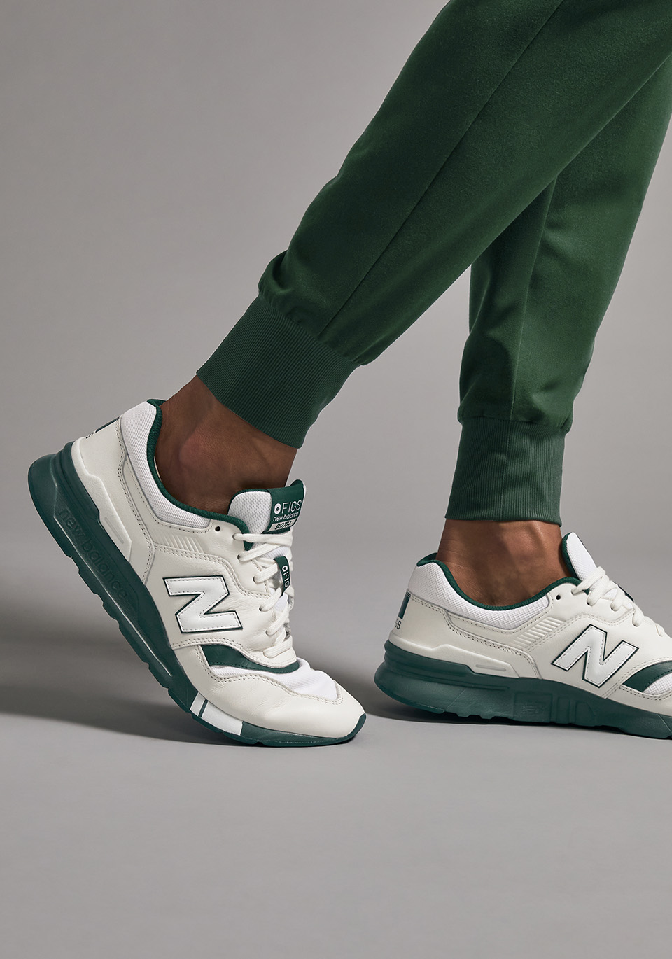 New balance 997h vert hot sale