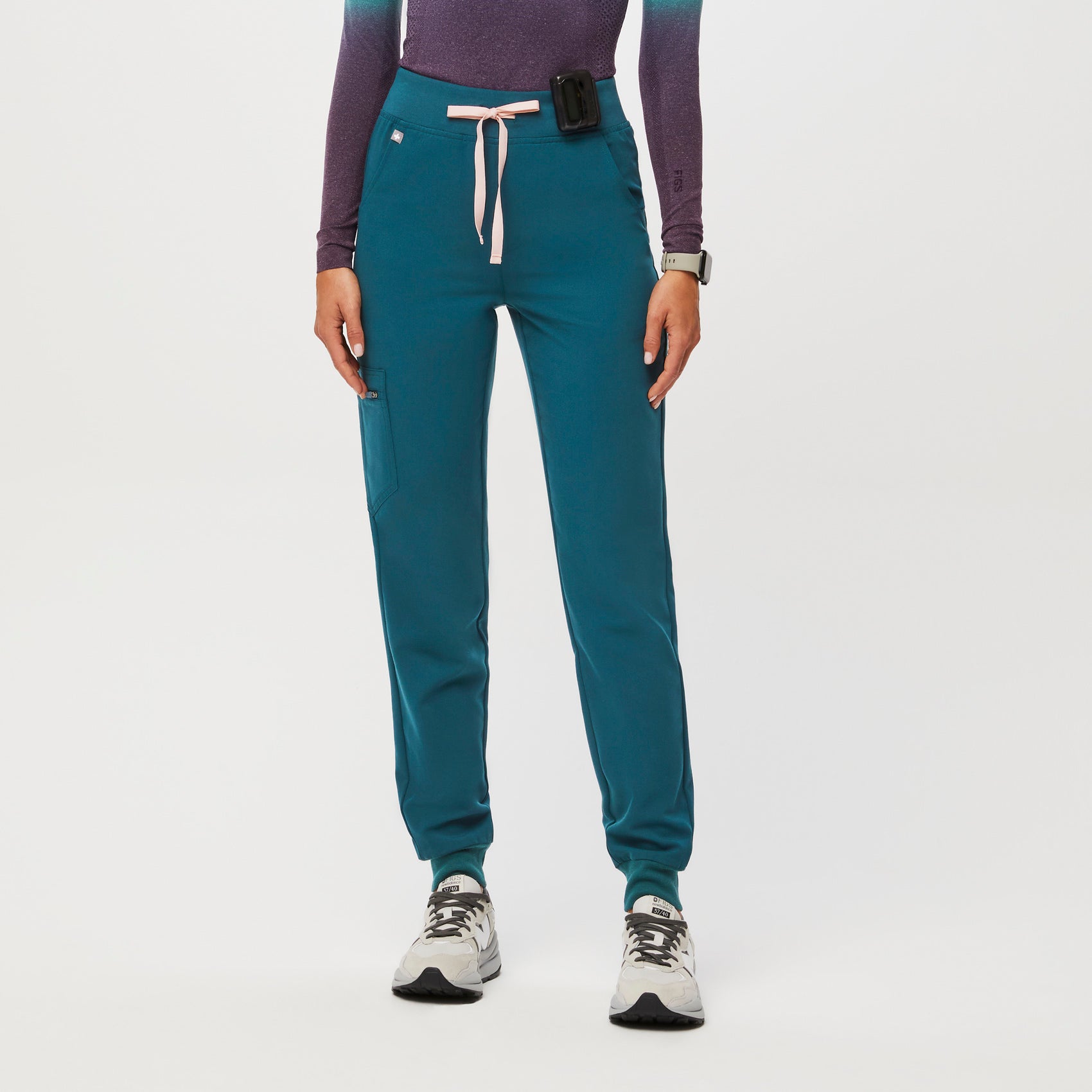 Women's Zamora™ Jogger Scrub Pants - Ceil Blue · FIGS
