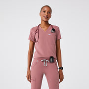 https://cdn.shopify.com/s/files/1/0139/8942/files/Q2_2024_6_MAUVE_EKOSTETHOSCOPE_DEJA_1441_cddb774d-7ba5-4d59-a454-9e7f095bfc9e.jpg?v=1720206200