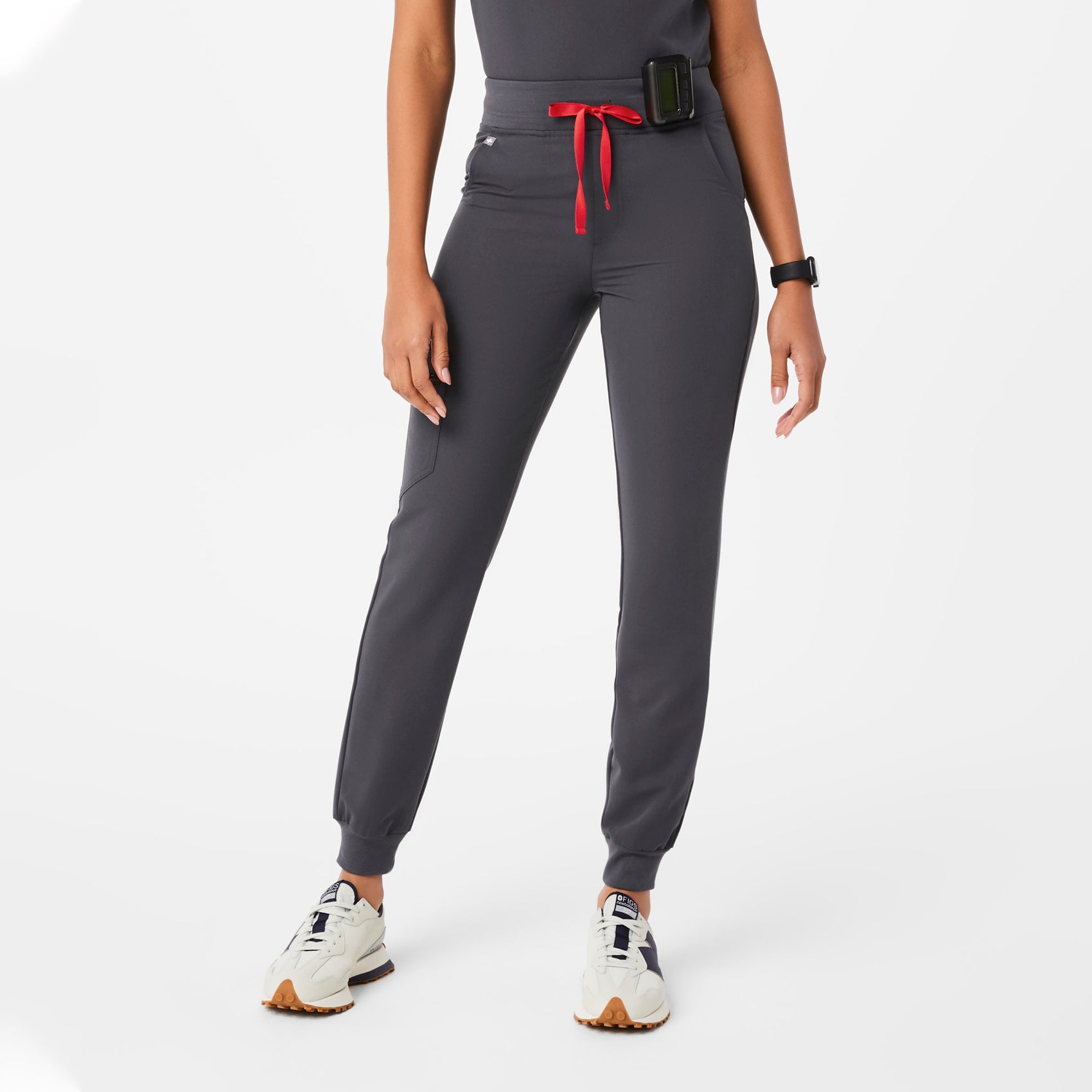Pantalon d'uniforme médical coupe jogging Zamora™ pour femmes - Éboulis ·  FIGS