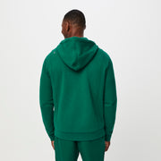 https://cdn.shopify.com/s/files/1/0139/8942/products/Q4_2022_10_HUNTER-GREEN_ESSENTIAL-HOODIE_M_TERRANCE_22565.jpg?v=1671735930